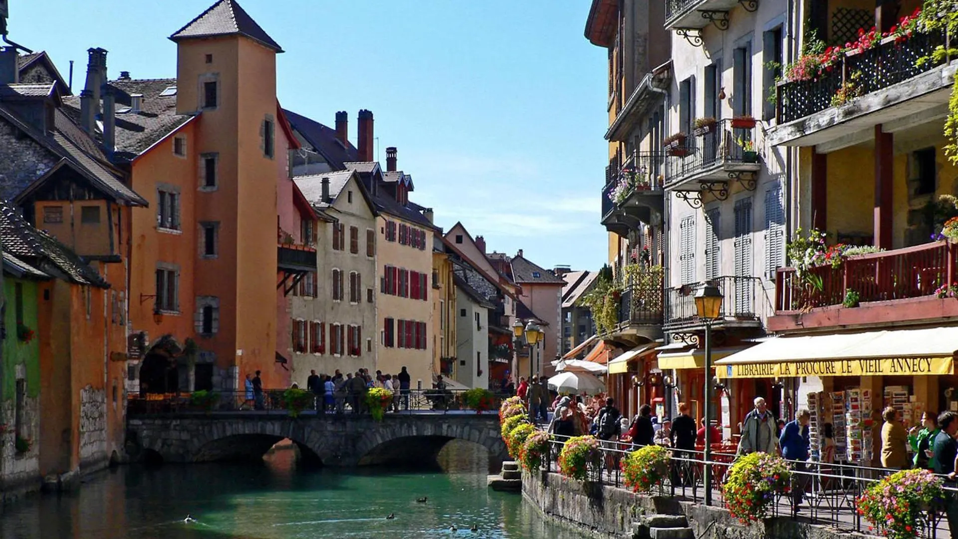 Appartement T2 De 60M² A Annecy-Le-Vieux, Grande Terrasse Amenagee, Proche Lac Et Commerces - Fr-1-432-74 0*, Annecy